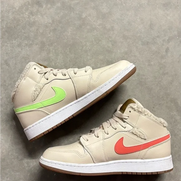 $250 Nike Air Jordan Mid Utility Fleece in Beige